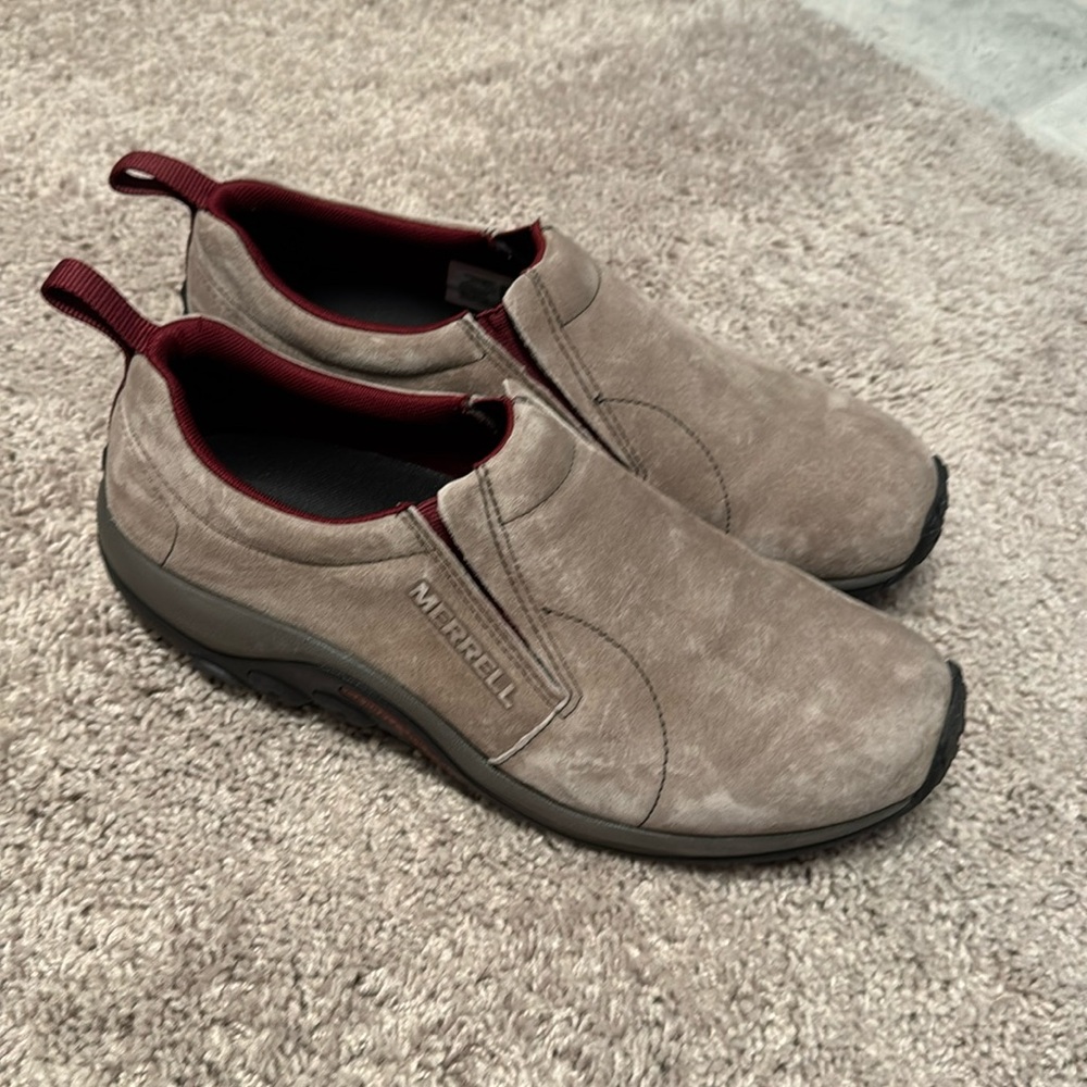 Men’s hiking shoes